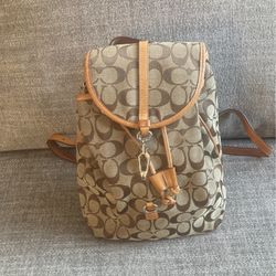 Vintage Coach backpack original for Sale in Visalia, CA - OfferUp