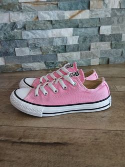 Converse All Star Size 1 For Kids In Excellent Condition