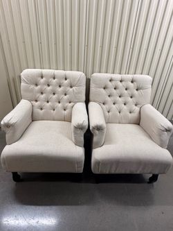 Tufted set of 2 chairs