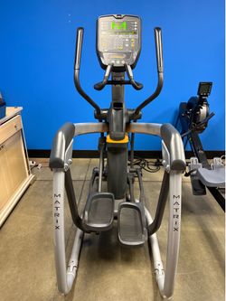 Matrix Commercial Elliptical – Excellent Condition – Gym Quality  $1,395 OBO
