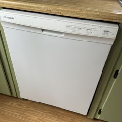 Dishwasher 