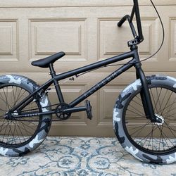 Destro Elite Bmx Bike Brand New 