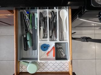 Utensils lot
