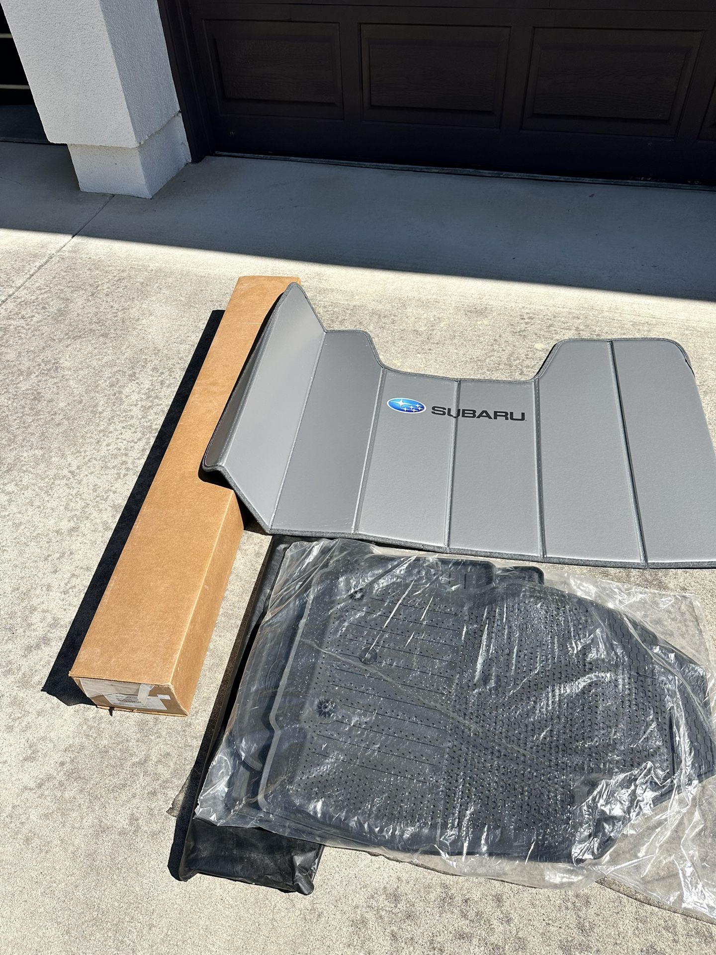 Subaru Forrester Brand New OEM Accessories
