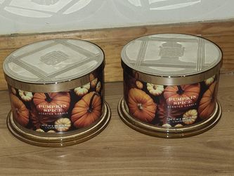 BRAND NEW HOMEWORX SLATKIN & CO PUMPKIN SPICE HARVEST 18 OZ CANDLE 