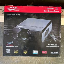 Orion PROJECTOR & Projector Screen 