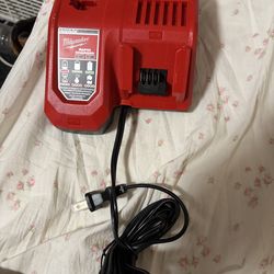 Milwaukee Rapid Charger