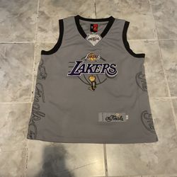 Rare Majestic Los Angeles Lakers Kobe Bryant Finals 2010 Champion Jersey Sz. 44