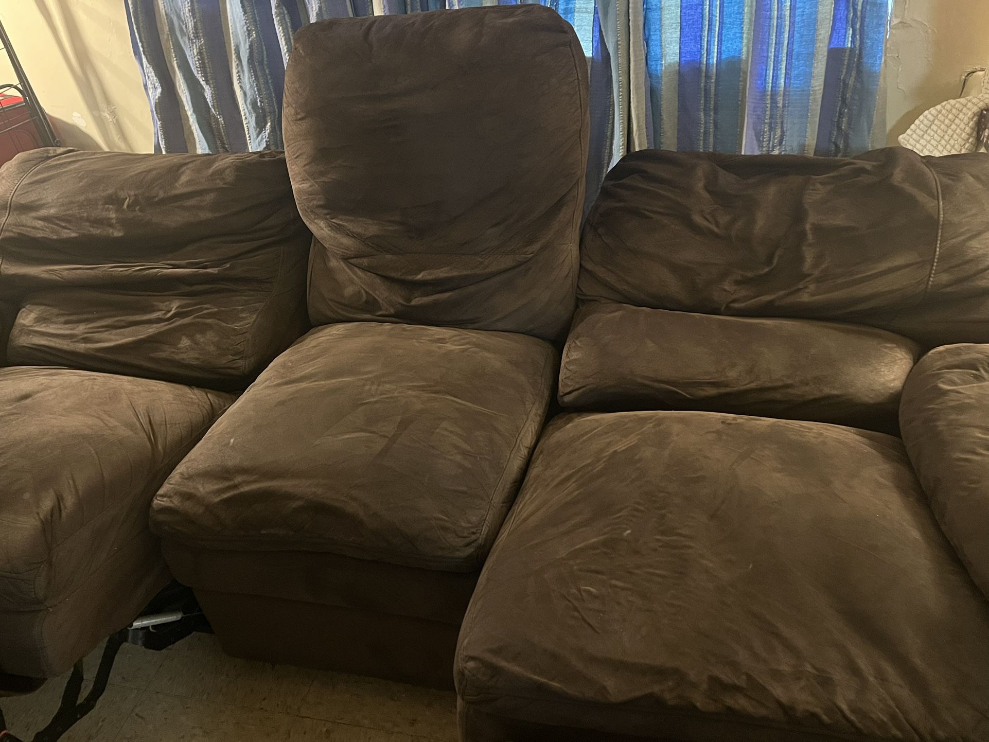 Couch -Recliner