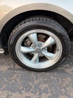 17 inch Mustang 5 spoke Wheel with Falken Tires
