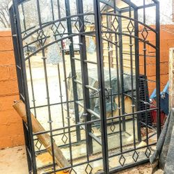 7feet High 5foot Long Iron Bird Cage