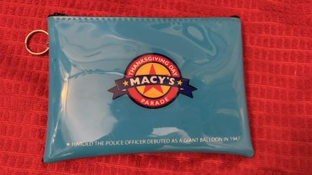 Macy’s Thanksgiving Day Parade Pouch
