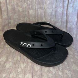 Crocs Sandals Unisex Men’s 9 Women’s 11