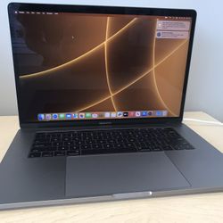 15” MacBook Pro Touch Bar 