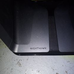Netgear Nighthawk Ax8