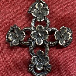 James Avery Retired 925 Sterling Silver Dogwood Cross Pendant