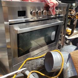 Stainless steel stove