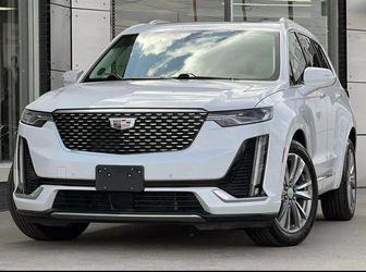 Cadillac Premium Luxury 2022 XT6