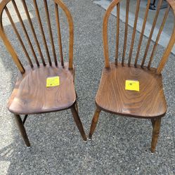 Set Of 2 Antique Oak Chairs