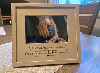 "Mother's Love" Picture Frame