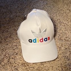 ADIDAS woman’s Baseball Cap 