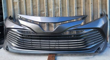 2021-2023 Toyota Camry LE Front Bumper Cover OEM