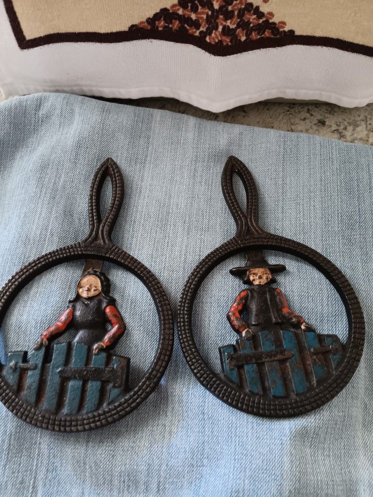 Vintage Cast Iron Amish Hot Plates