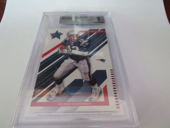 TOM BRADY Football Card MINT, Graded Beckett 9, 2004 LEAF, #56$5.00 Shiping