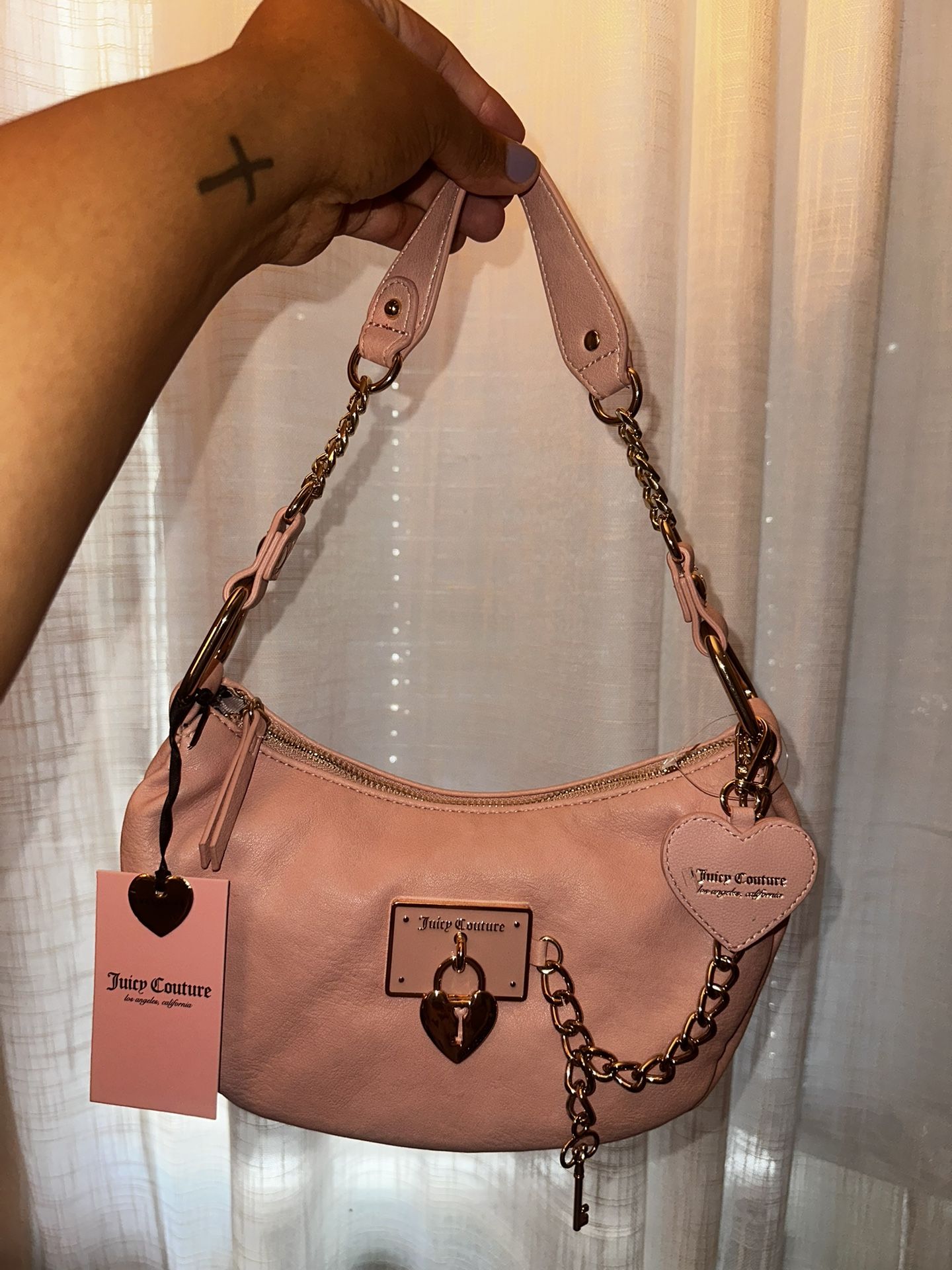 Juicy Couture Exclusive Rolling On Hobo Pink, Heart Chain Shoulder Bag
