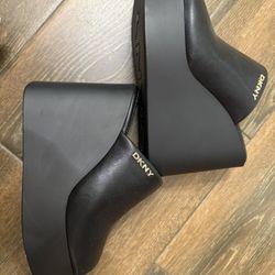 DKNY Wedges 