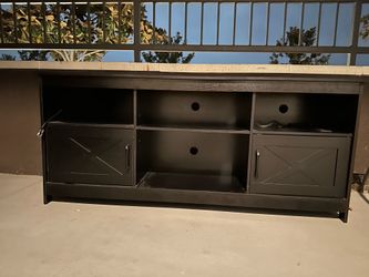 Tv stand