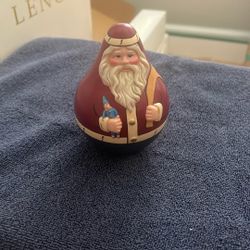 Small santa figure 