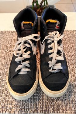 Nike Blazer Mid '77 Vintage "Black Sail" Sneakers – Men's Size 9 (BQ6806-002)
