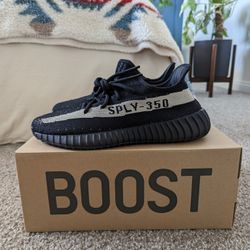 Adidas Yeezy Boost 350 V2 Core Black White 9.5