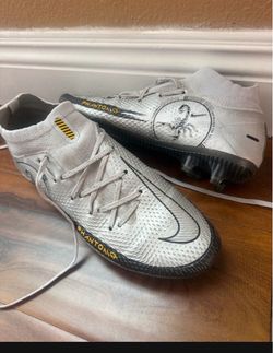 Nike soccer shoes !