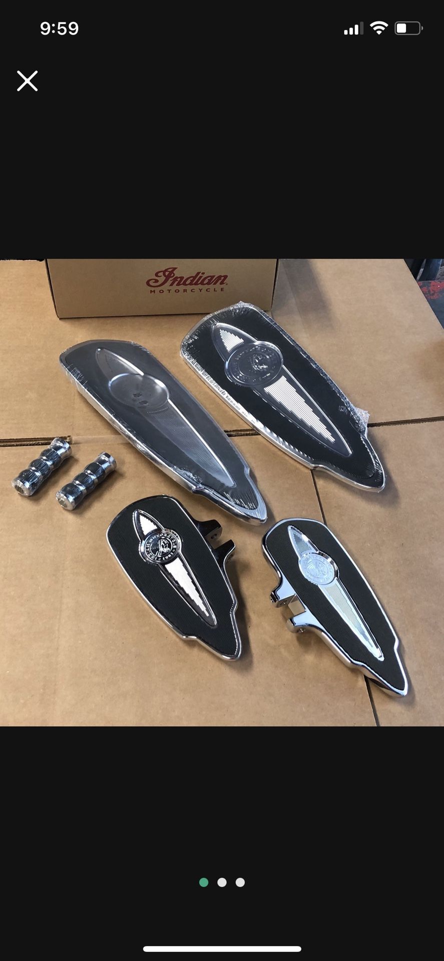 Brand New Indian Motorcycle floorboards set, includes pegs