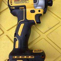 18 v impact dewalt brushless 