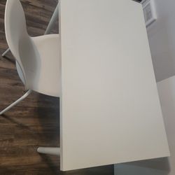 White Table With Chair 