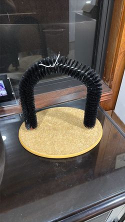 Cat Self-Grooming Arch Brush