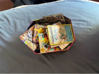 selling random pokemon cards
