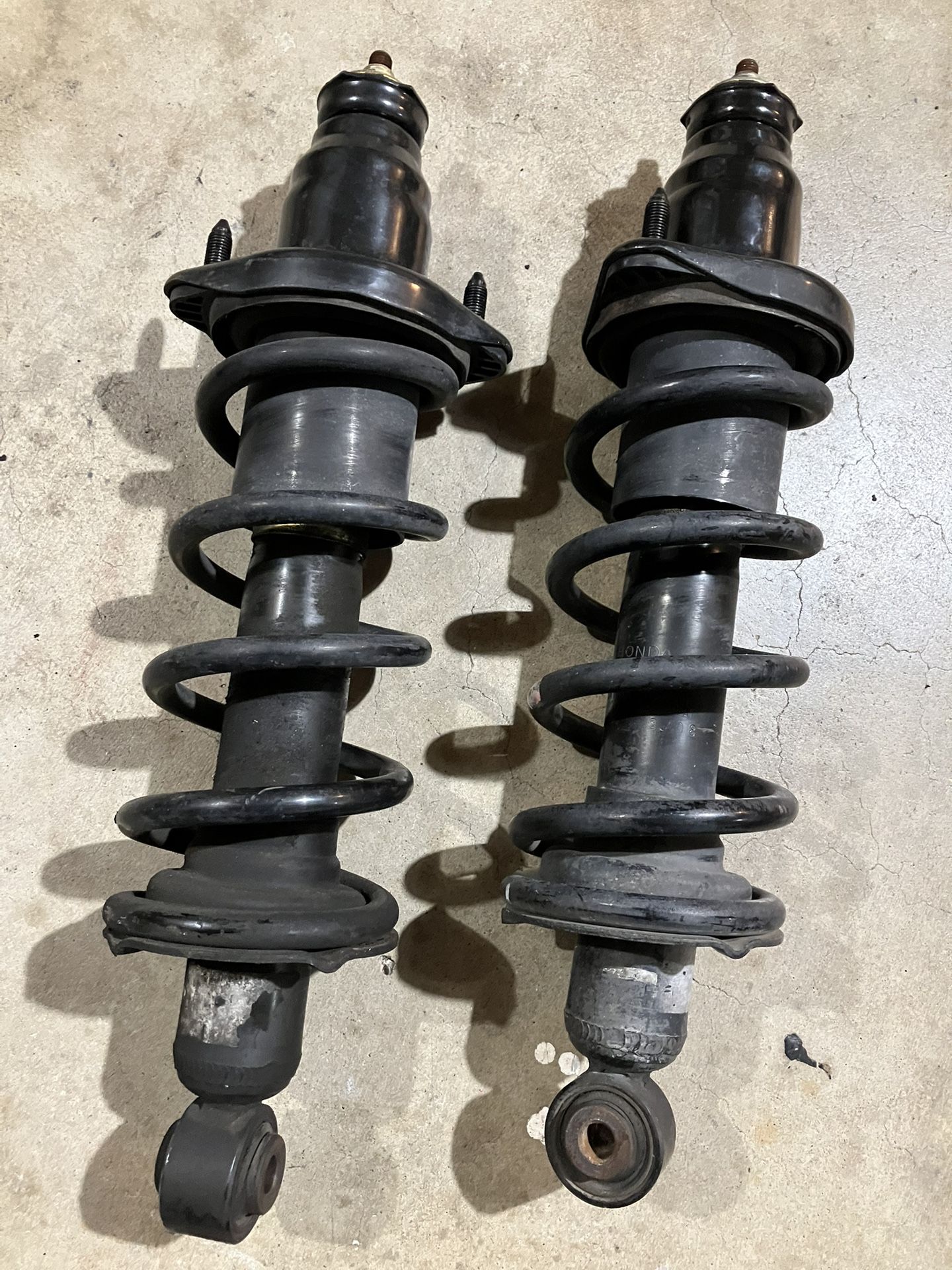 OEM Honda Civic 2003-2005 Strut Assembly Rear (52611-S5D-A06)