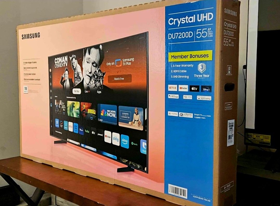 New 55 Inch Samsung Smart TV 4K UHD DU7(contact info removed) Model Brand New In The Package