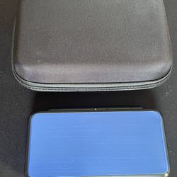 Nintendo 2Ds XL  (Like New)