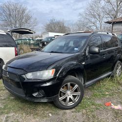 2014 Mitsubishi Outlander Full Part Out :://:: Para Partes 