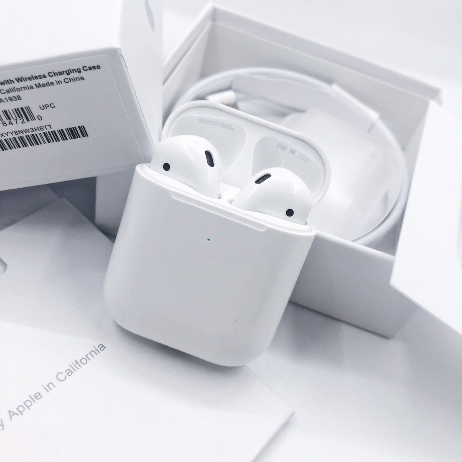 AirPods Gen 2