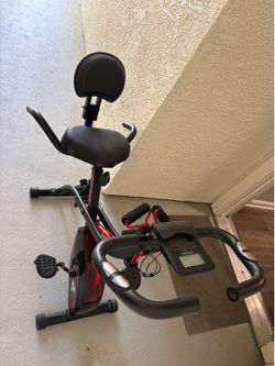 Stationary exercise bike