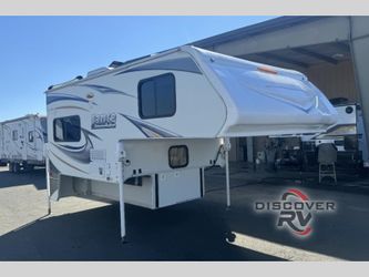 2013 Lance 850