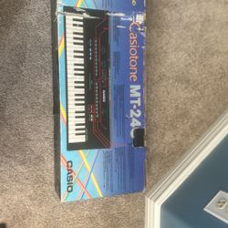 Casiotone MT-240