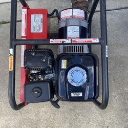 Honda Generator 3000 Watts 