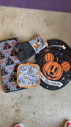 Lot of Disney kitchen items, towels